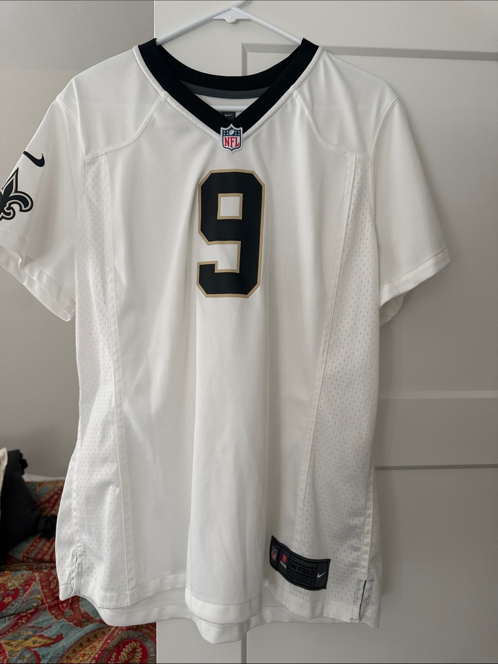 Nike White & Black #9 New Orleans Saints Football Jersey drew brees